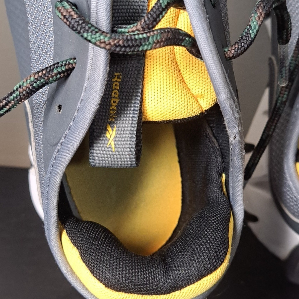 Reebok Zig Dynamica Running Shoes Big Kids 5.5 or Women's 7.5 24cm - Picture 9 of 17